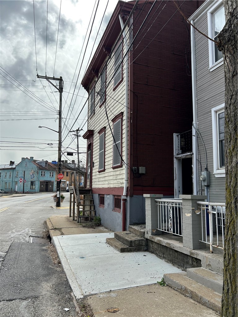 1000 Spring Garden Ave