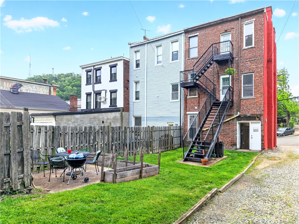 520 S Main St