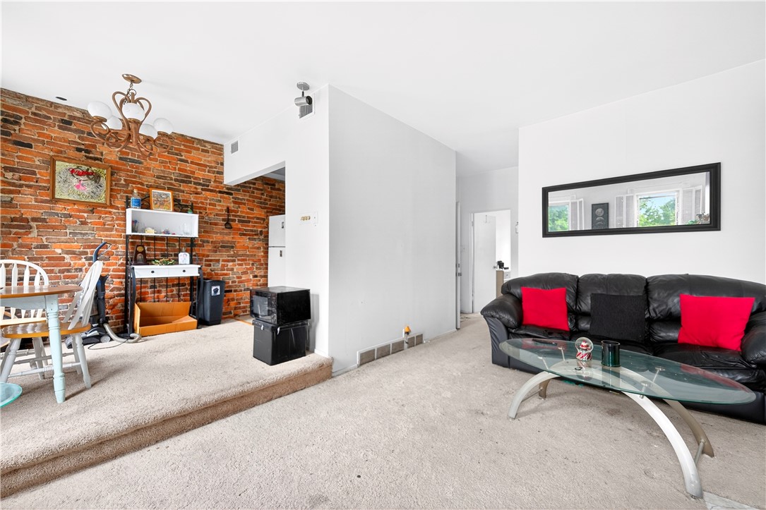 520 S Main St