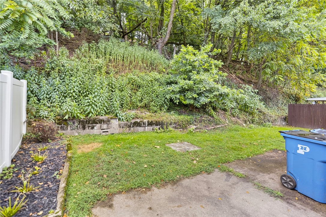 11400 Azalea Dr