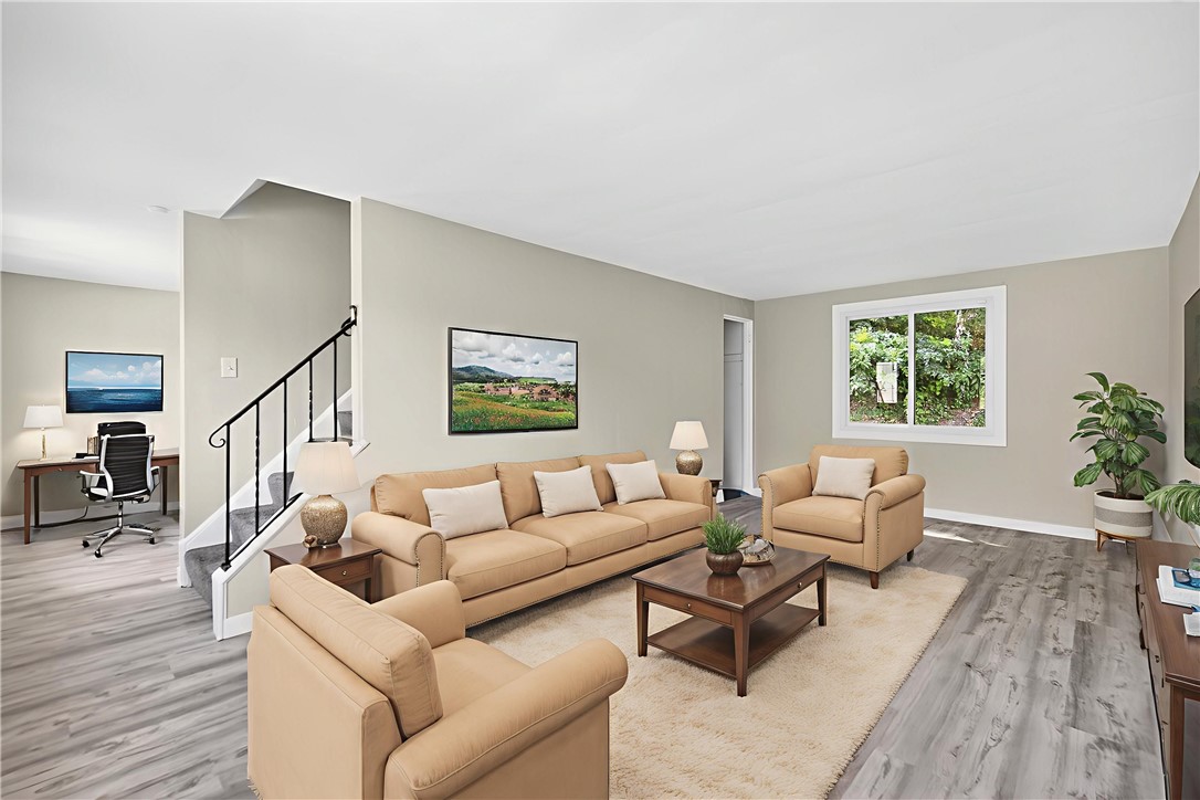 11400 Azalea Dr