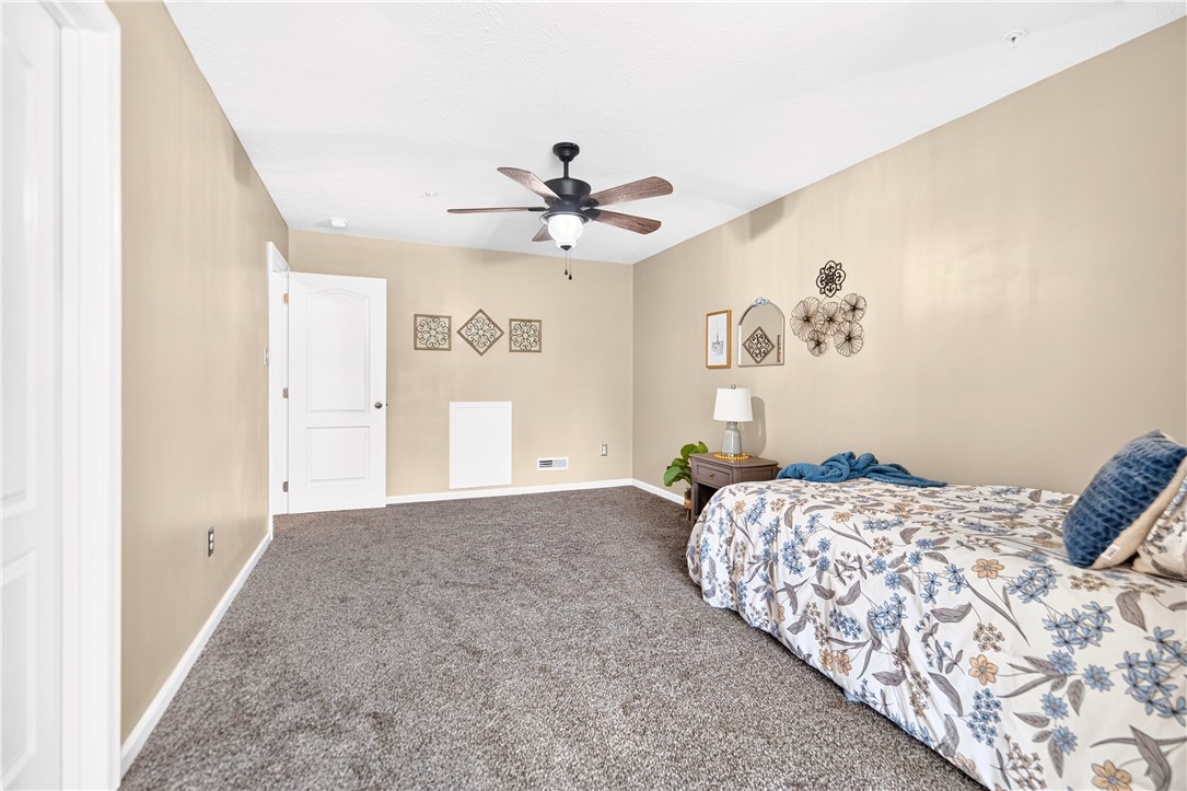 2135 Shawnee Dr