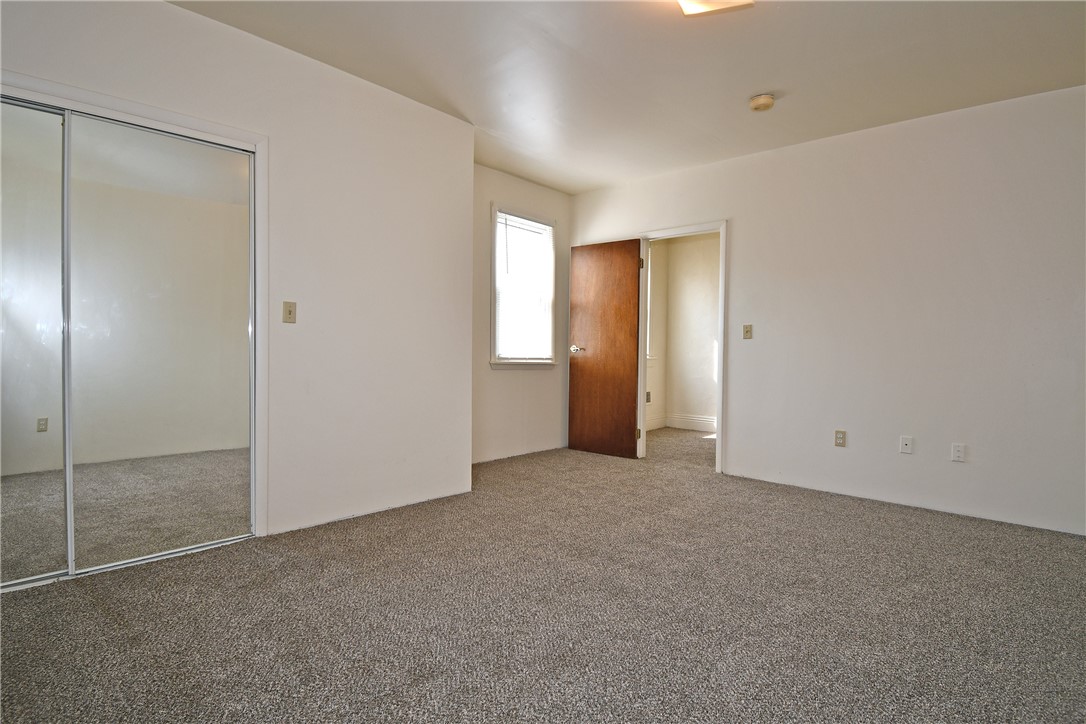 611 Lorenz Ave