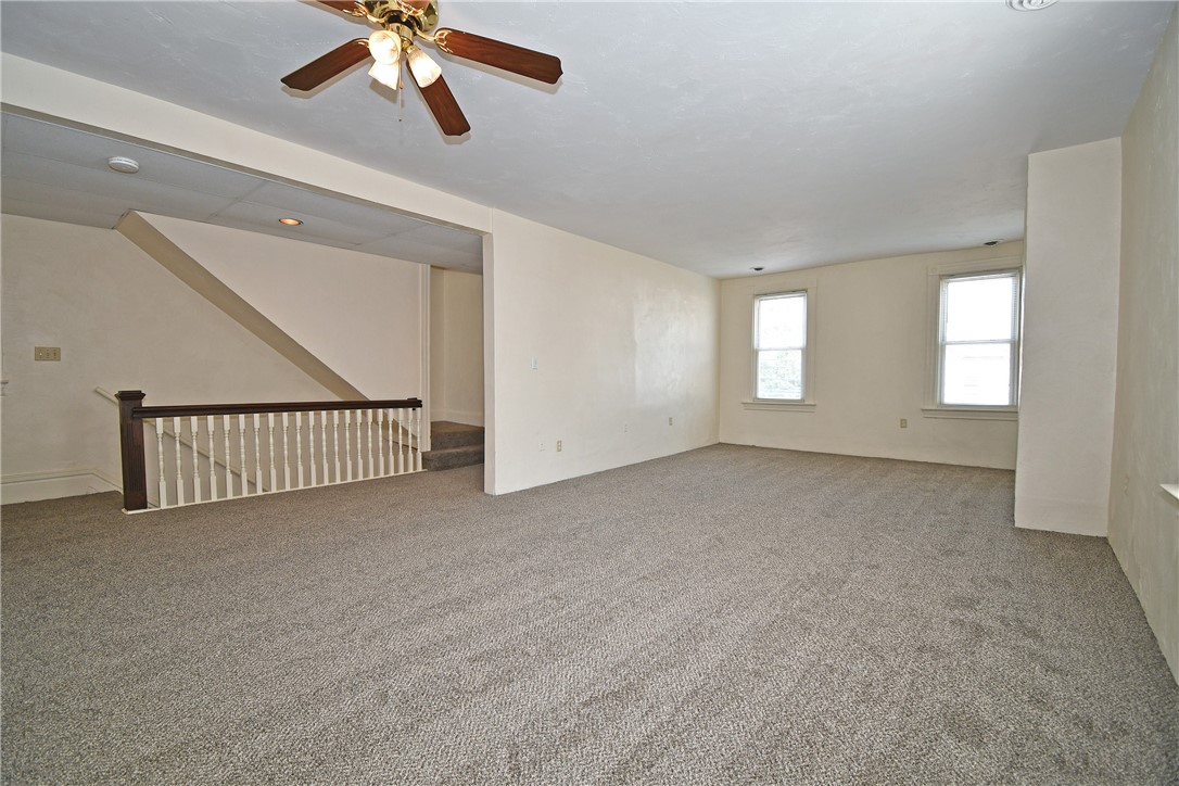 611 Lorenz Ave