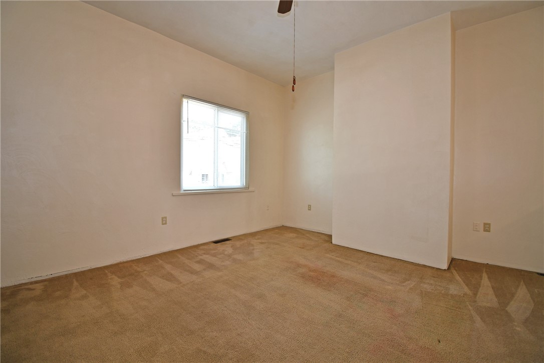 611 Lorenz Ave
