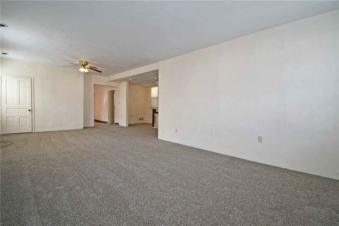 611 Lorenz Ave