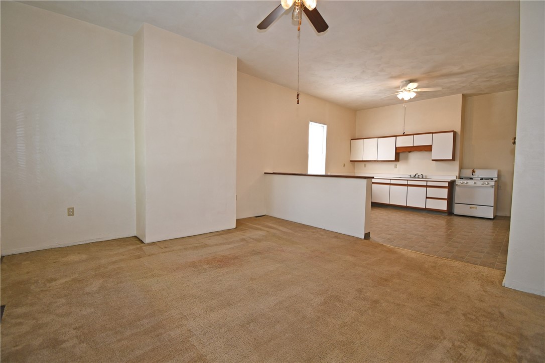 611 Lorenz Ave