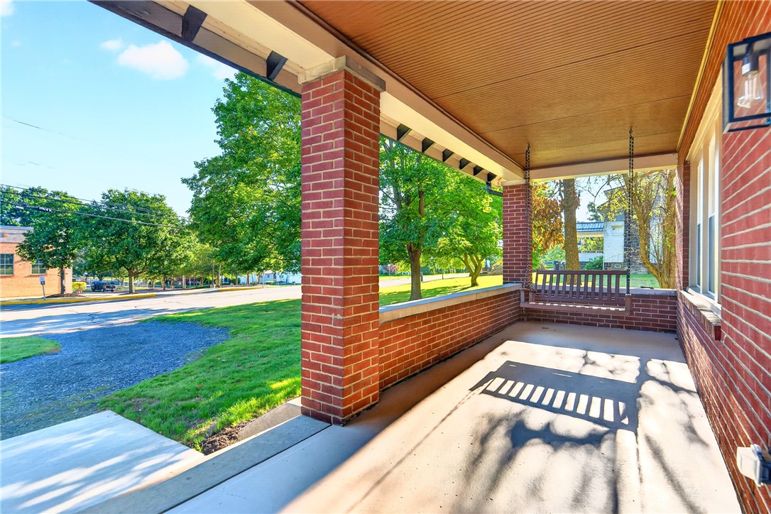 611 W Ingomar Rd