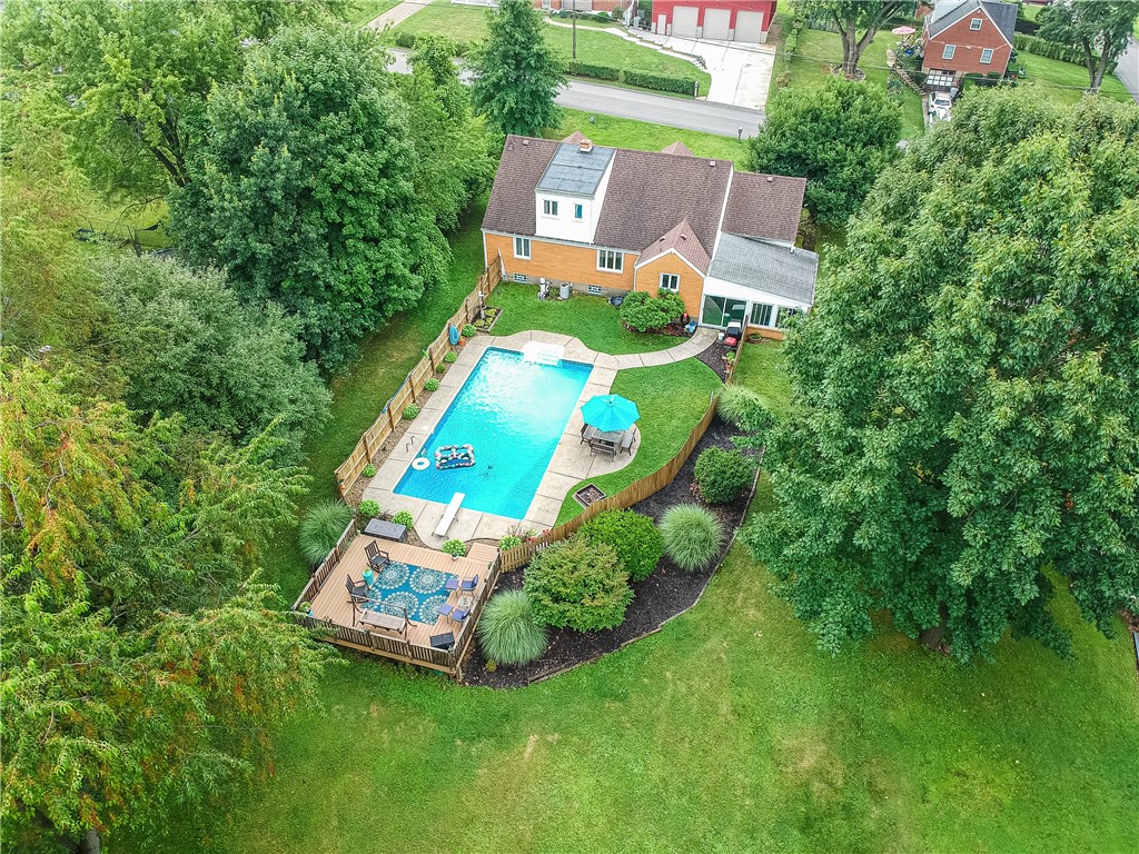 2425 Clearview Drive