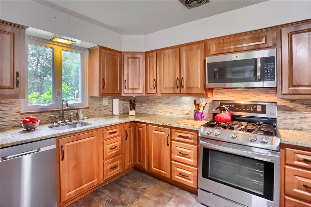 2425 Clearview Drive