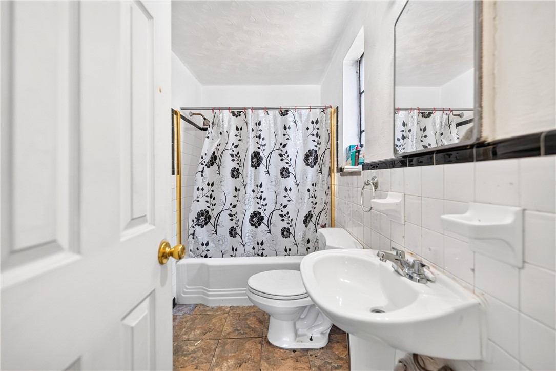 1629 Laketon Rd 1627