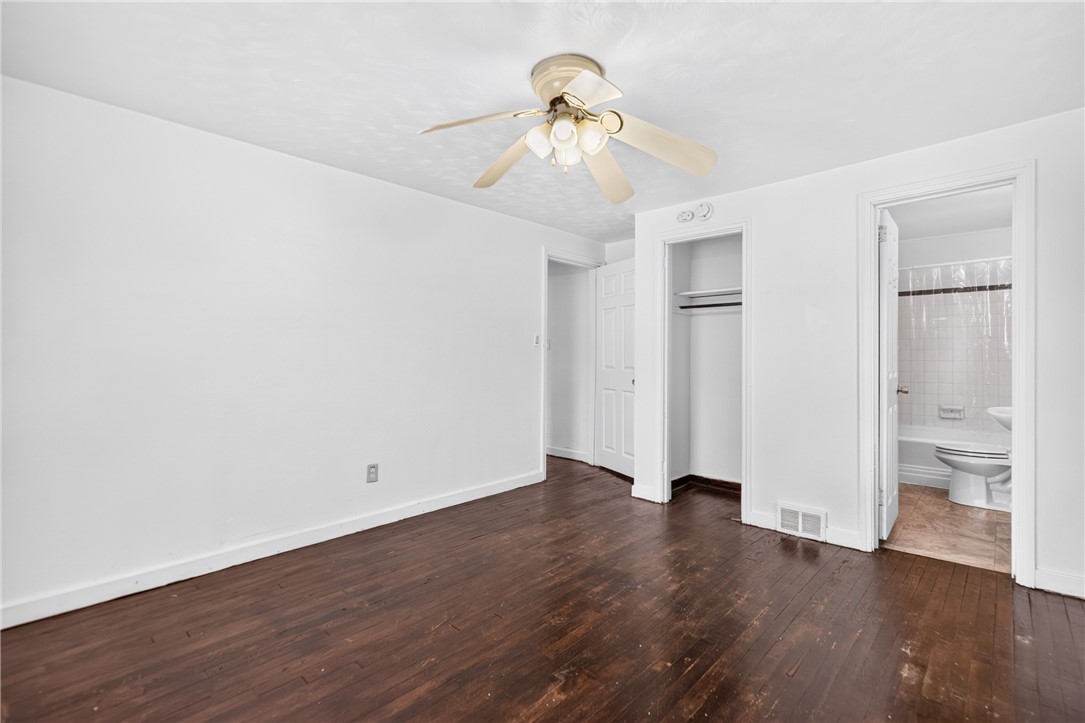 1629 Laketon Rd