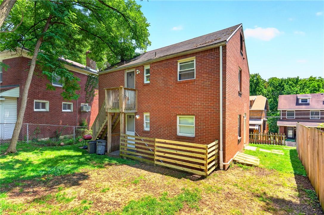 1629 Laketon Rd