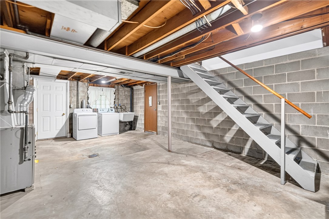 214 Highlander Heights Dr