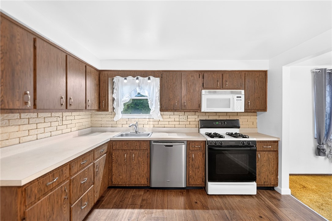 214 Highlander Heights Dr