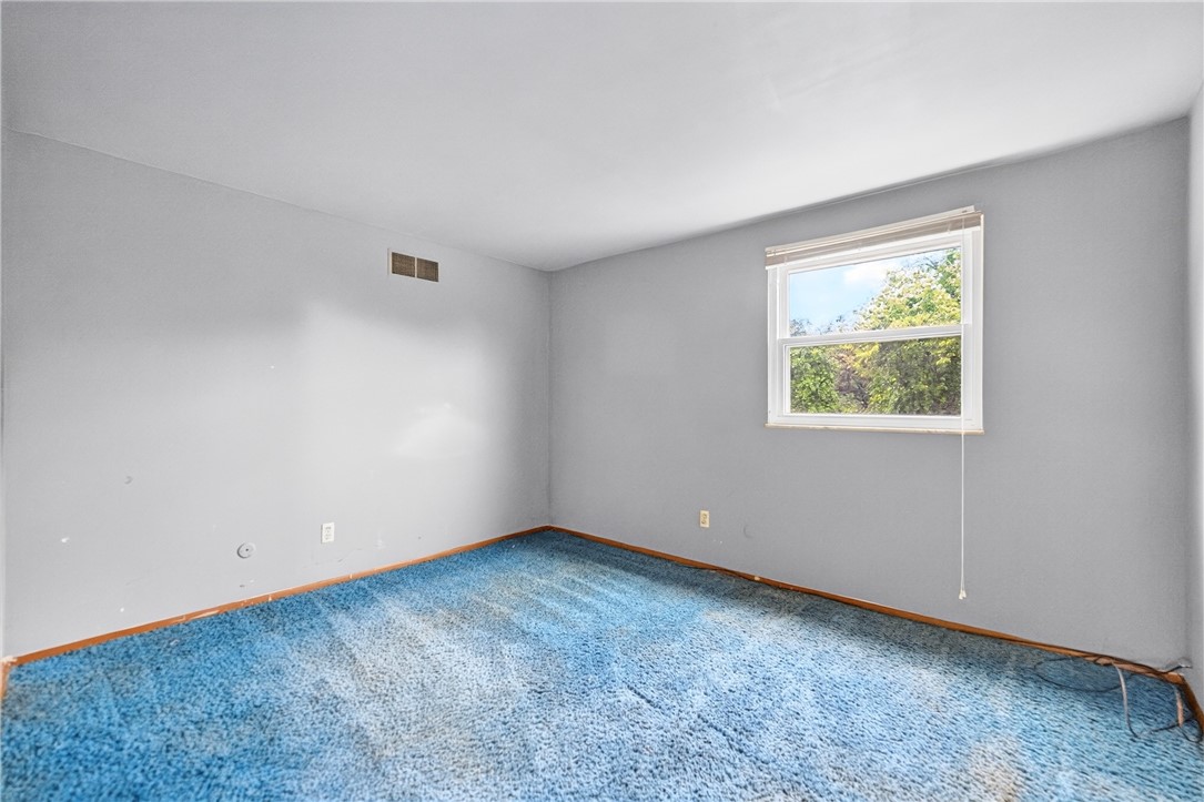 214 Highlander Heights Dr