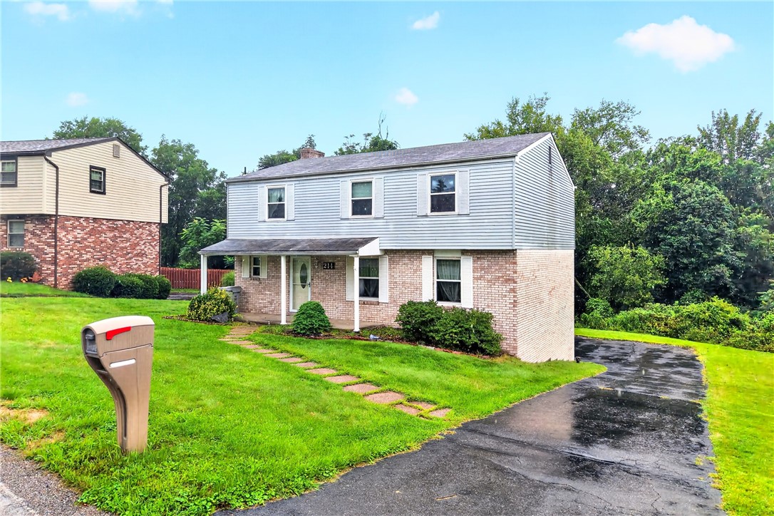 214 Highlander Heights Dr