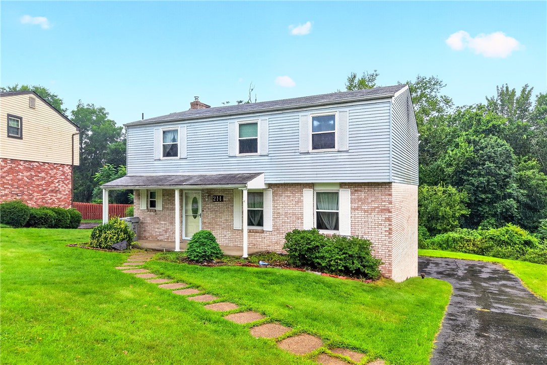 214 Highlander Heights Dr