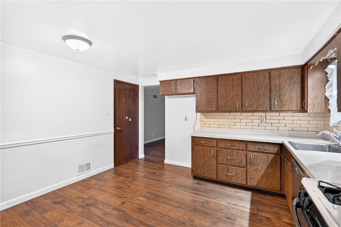 214 Highlander Heights Dr