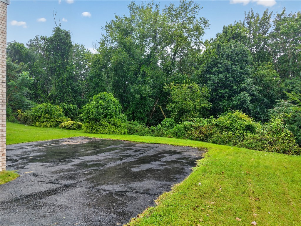 214 Highlander Heights Dr