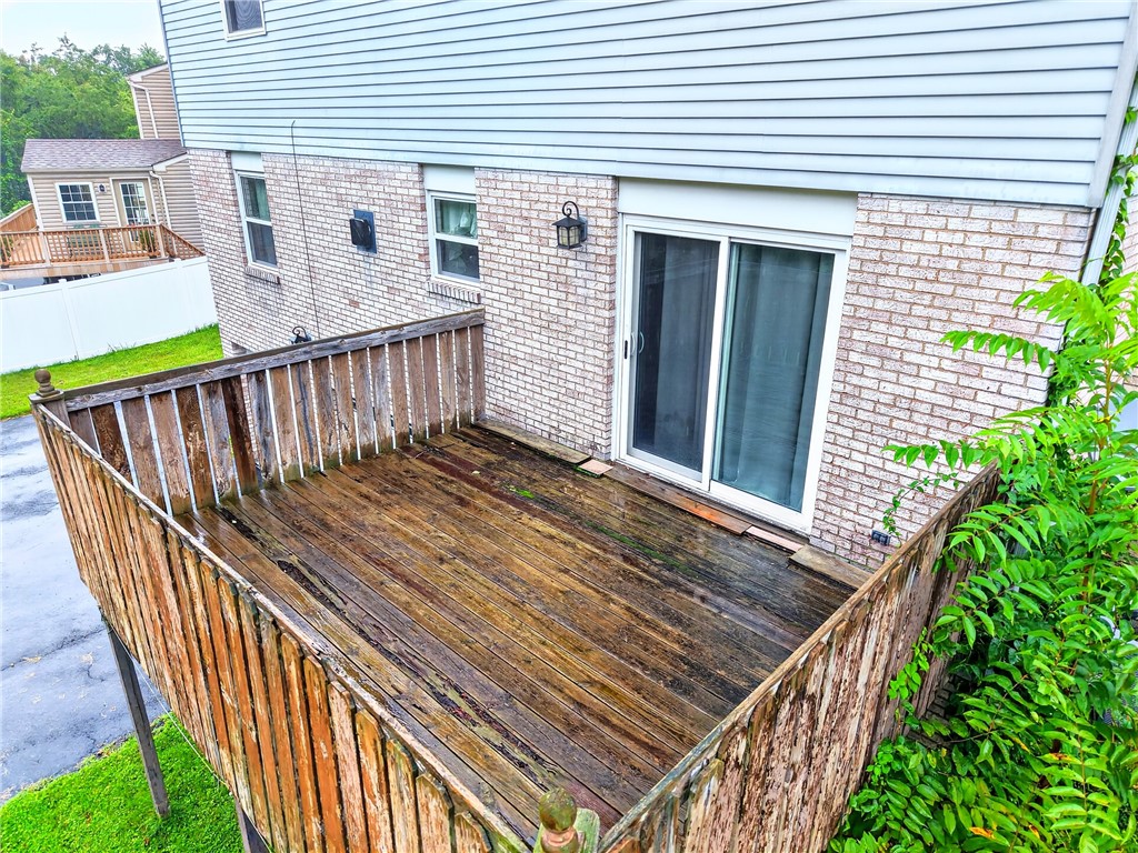 214 Highlander Heights Dr