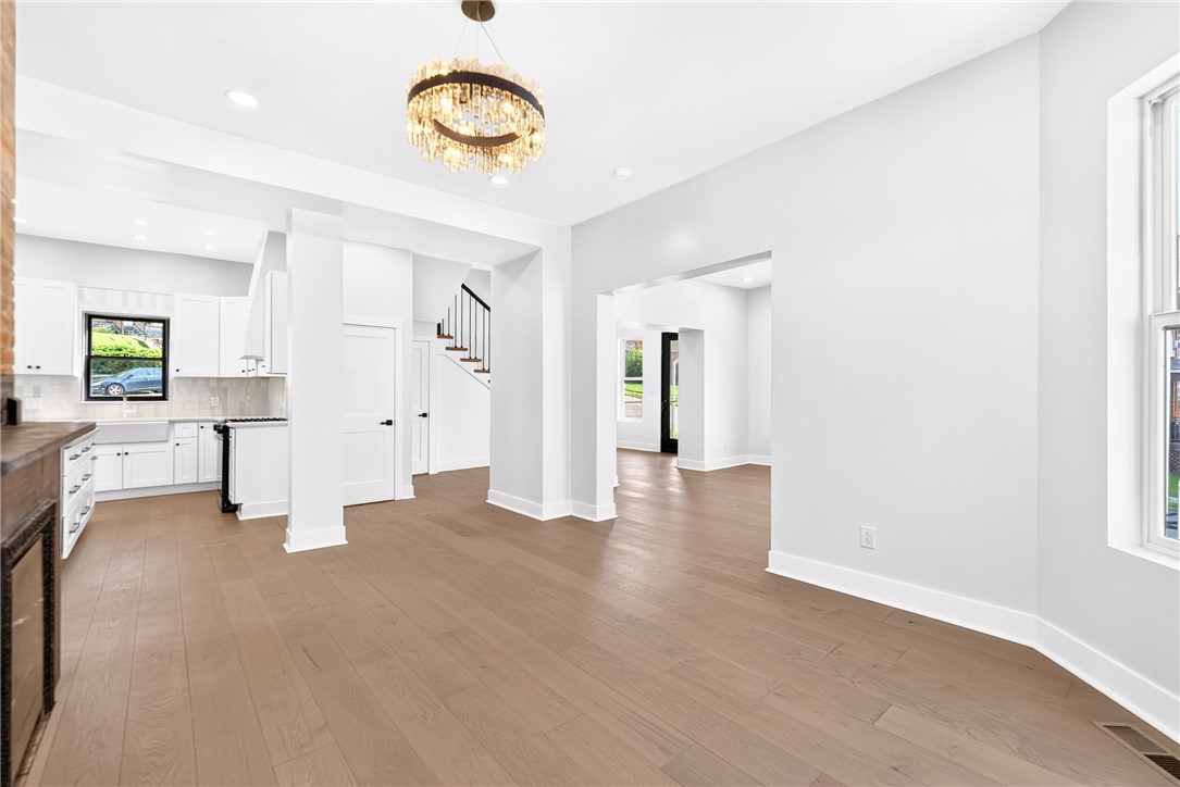 309 Fisk Ave