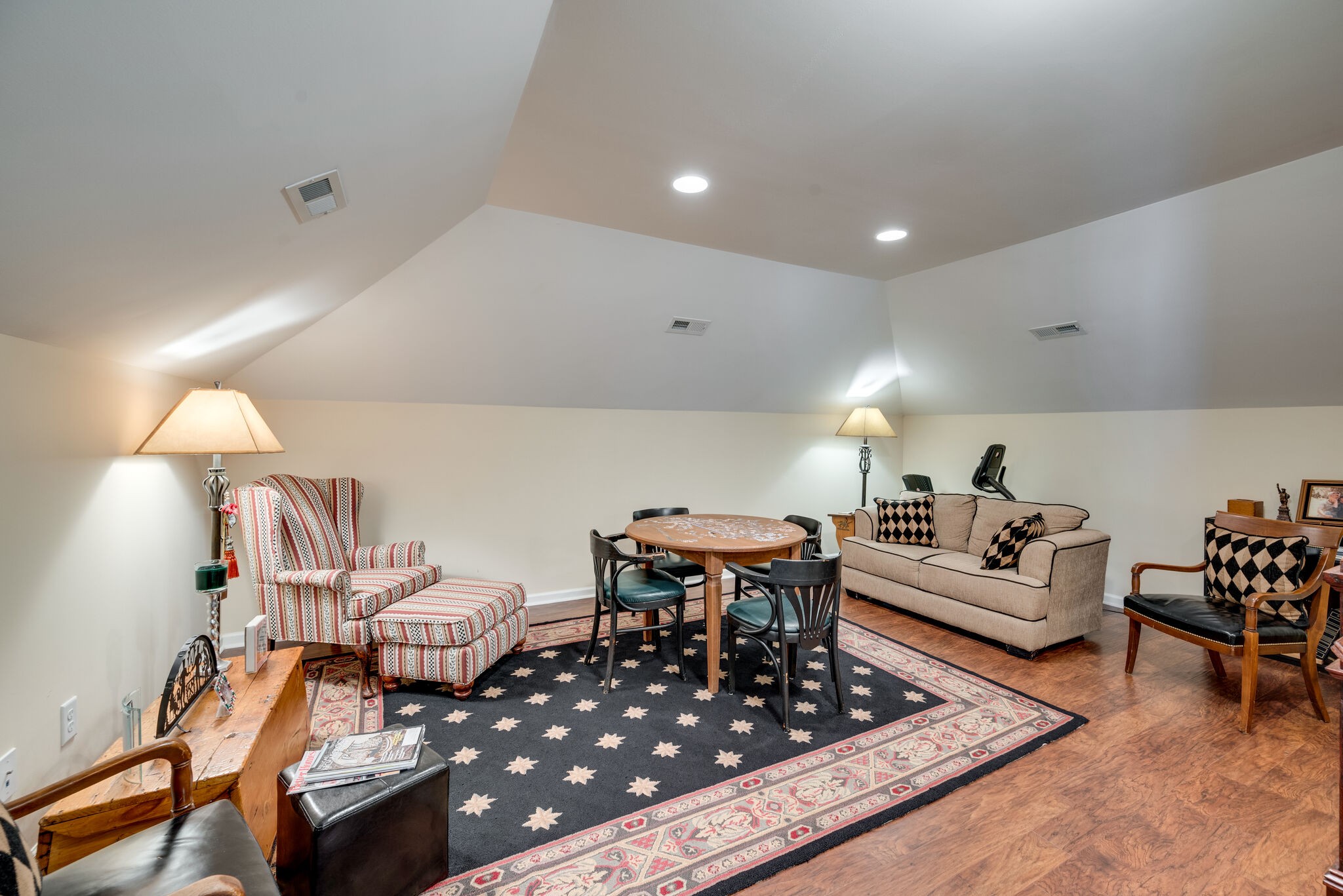 7208 Natchez Pointe Dr