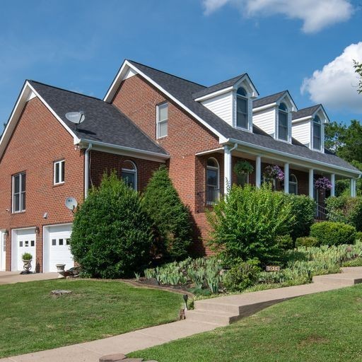 1010 Heritage Woods Dr