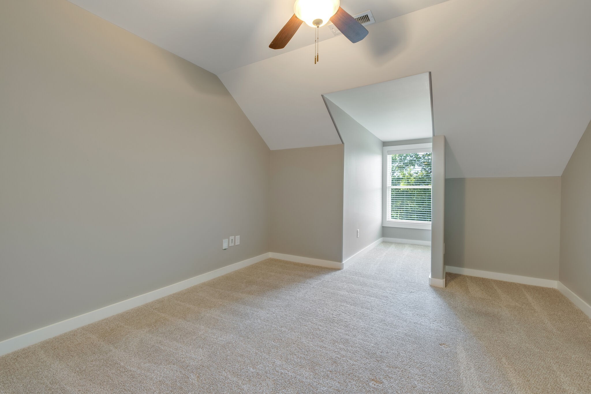 794 Brights Ln