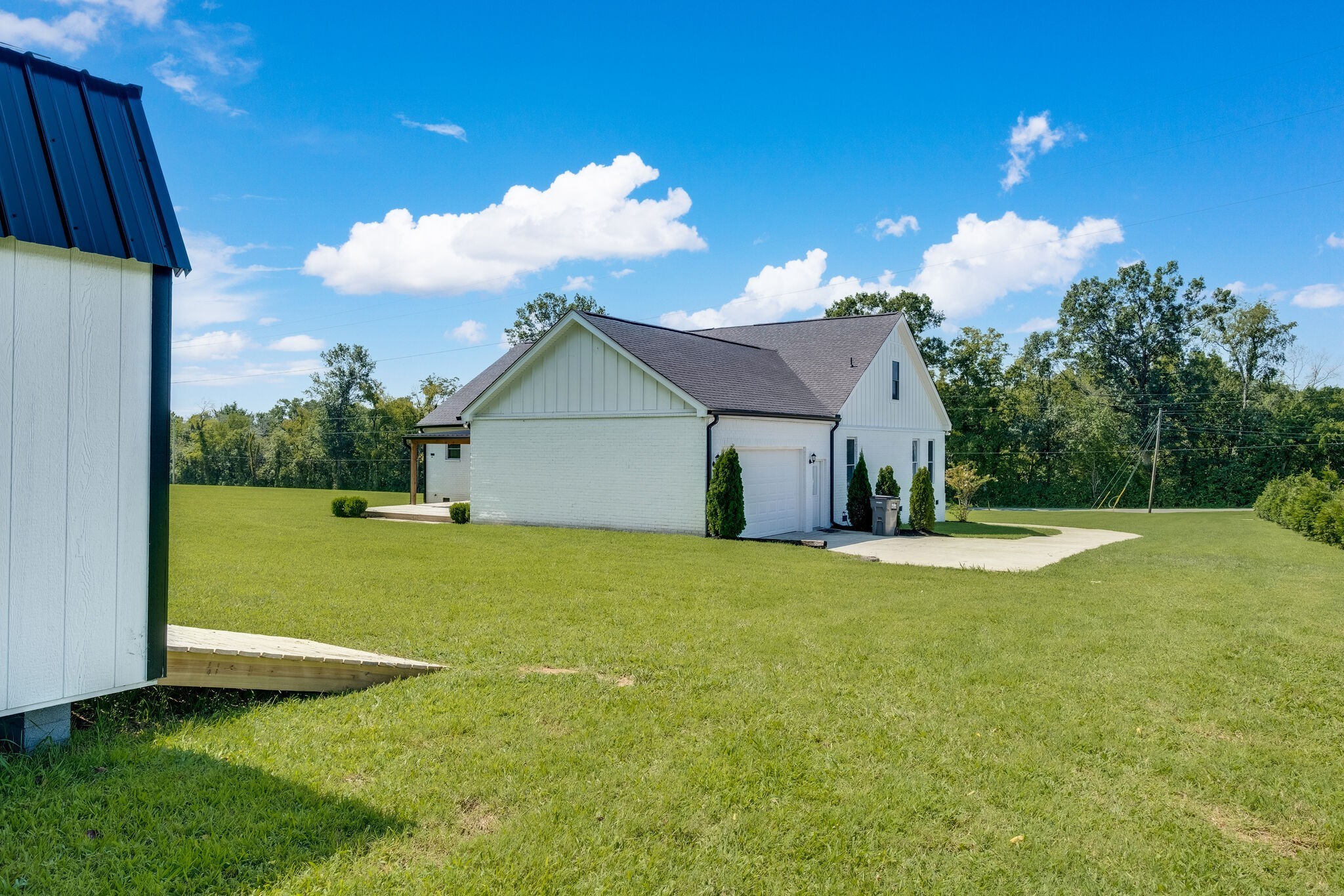 794 Brights Ln
