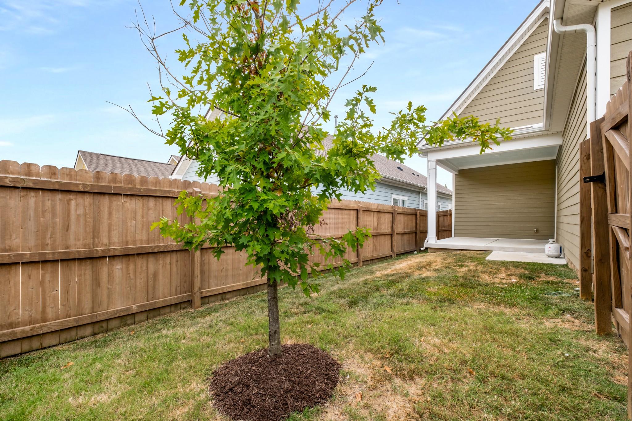 2053 Kirkwall Dr