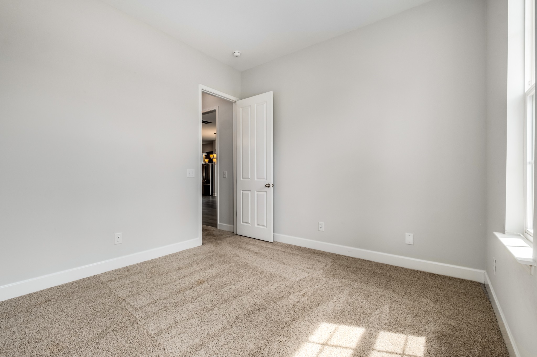 2053 Kirkwall Dr