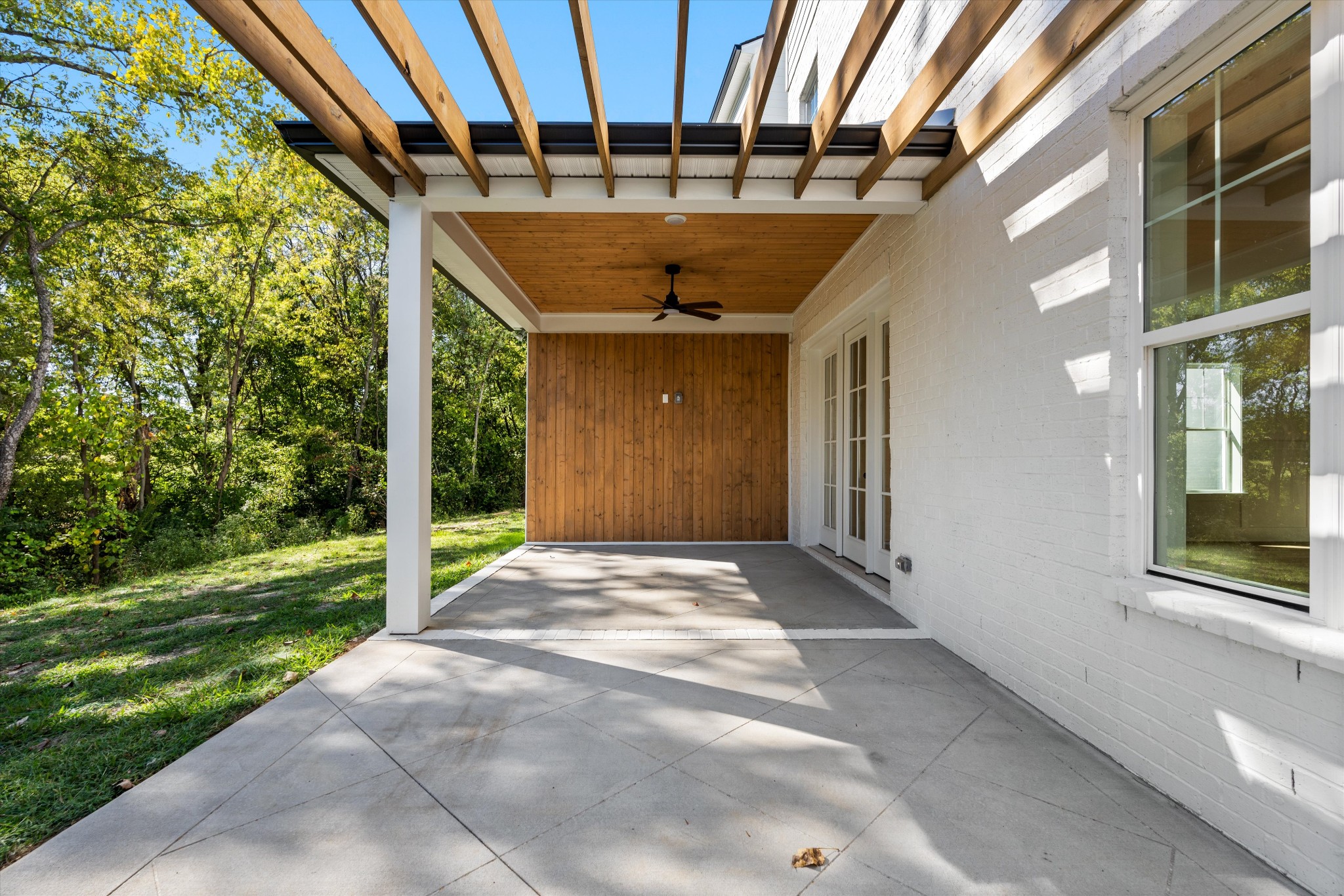 337 Old Shackle Island Rd
