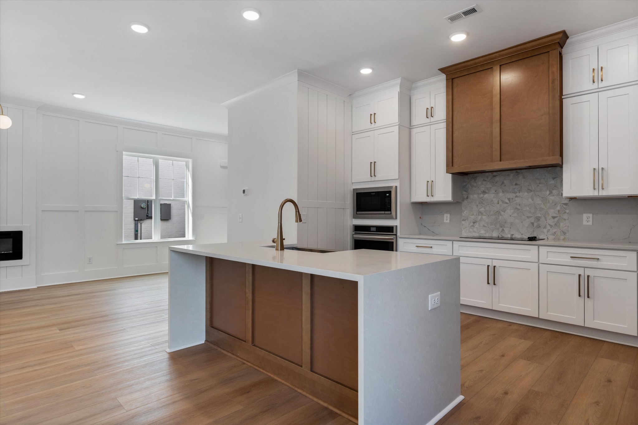 337 Old Shackle Island Rd