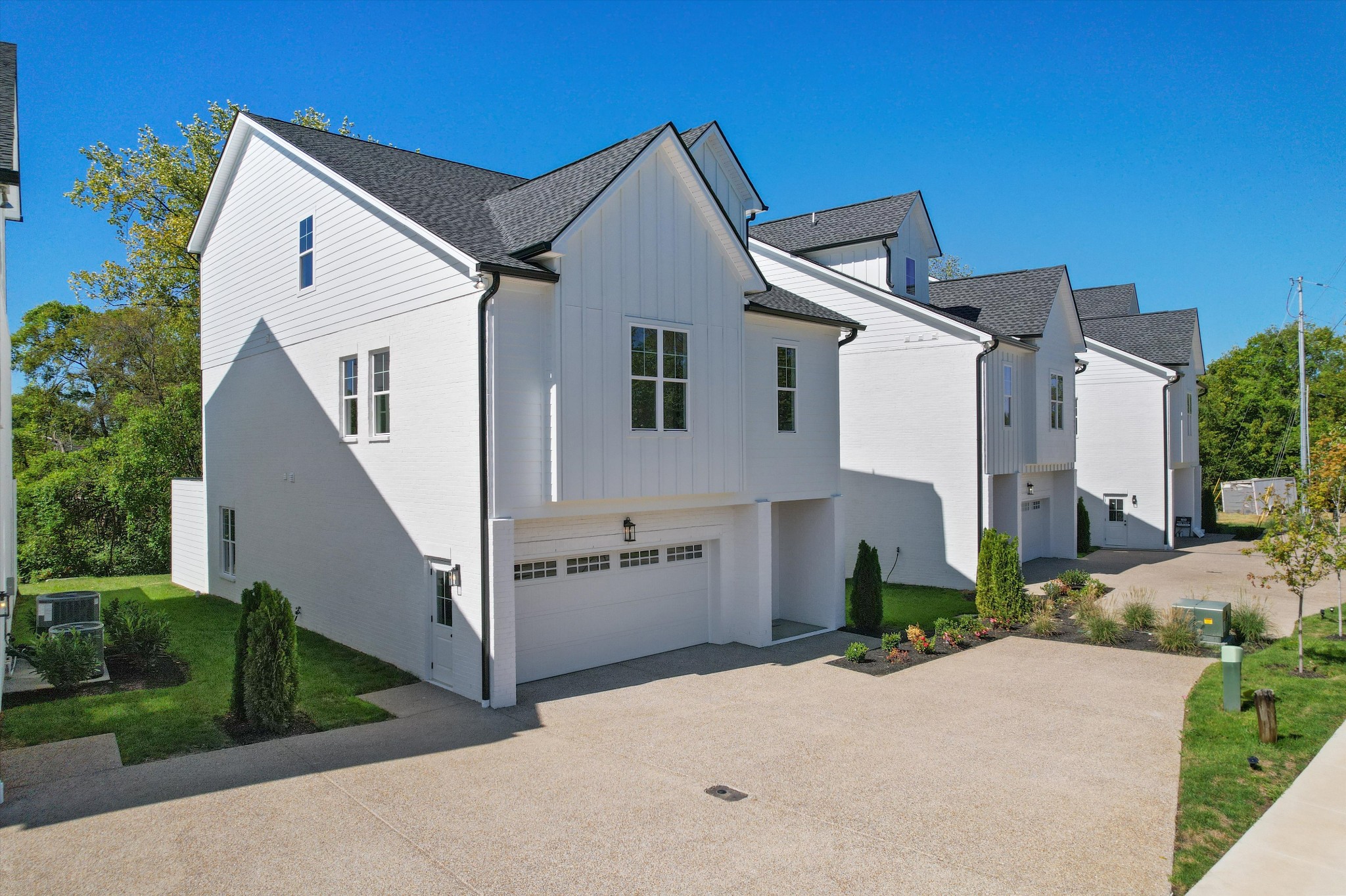 337 Old Shackle Island Rd