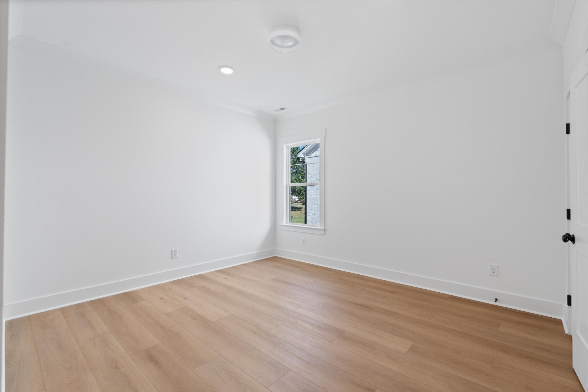 337 Old Shackle Island Rd