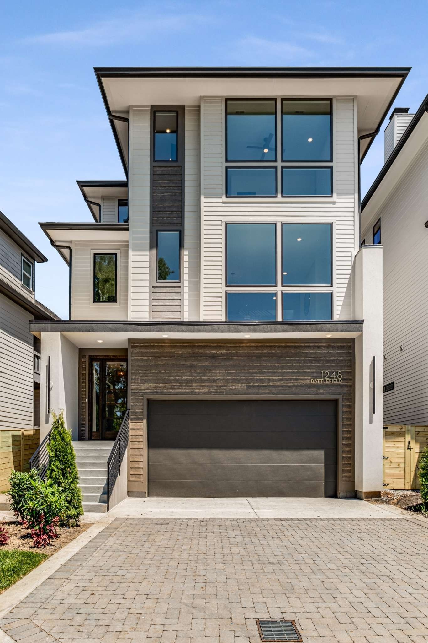 1248 Battlefield Dr