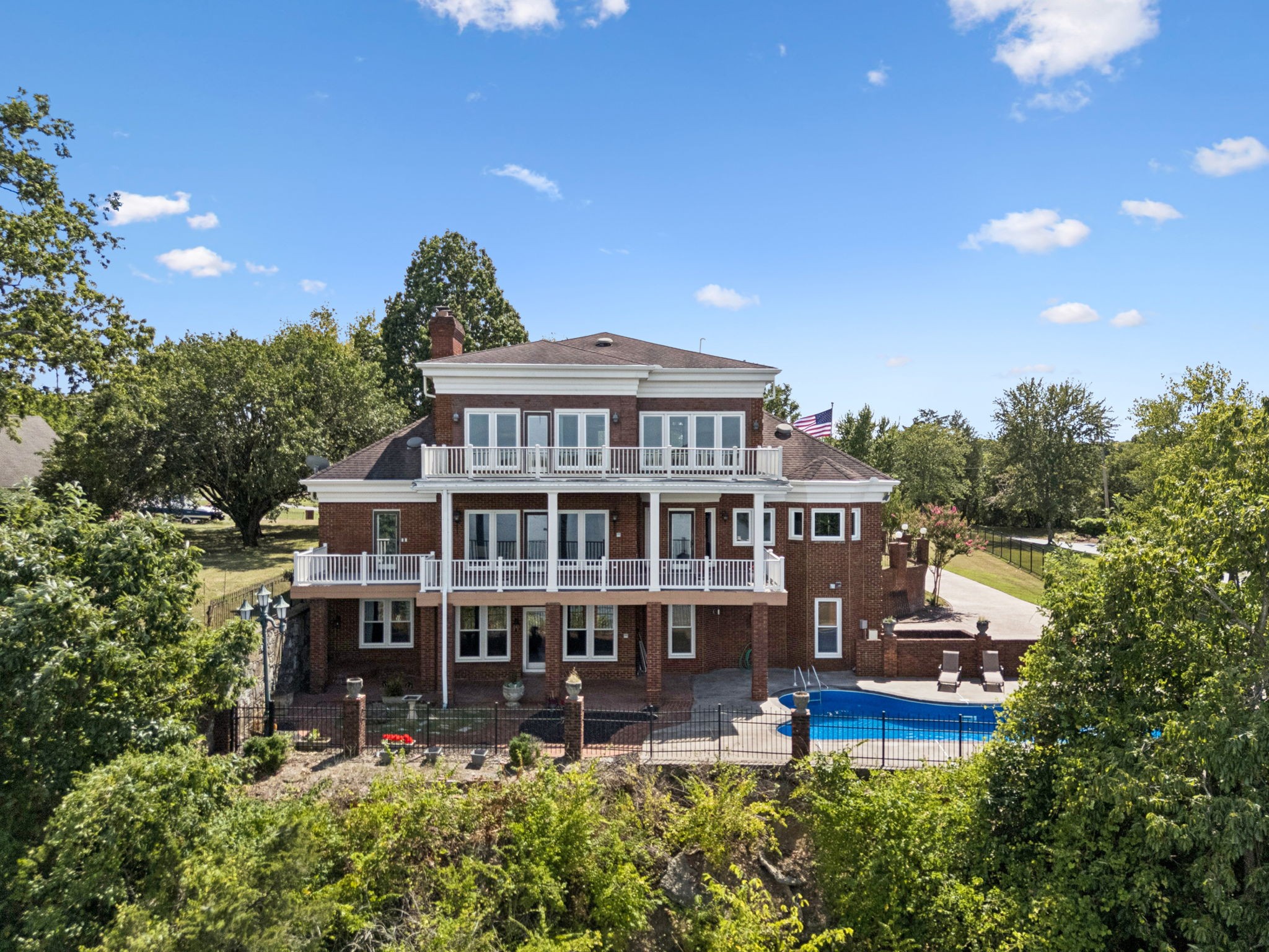103 Cherry Branch Ln