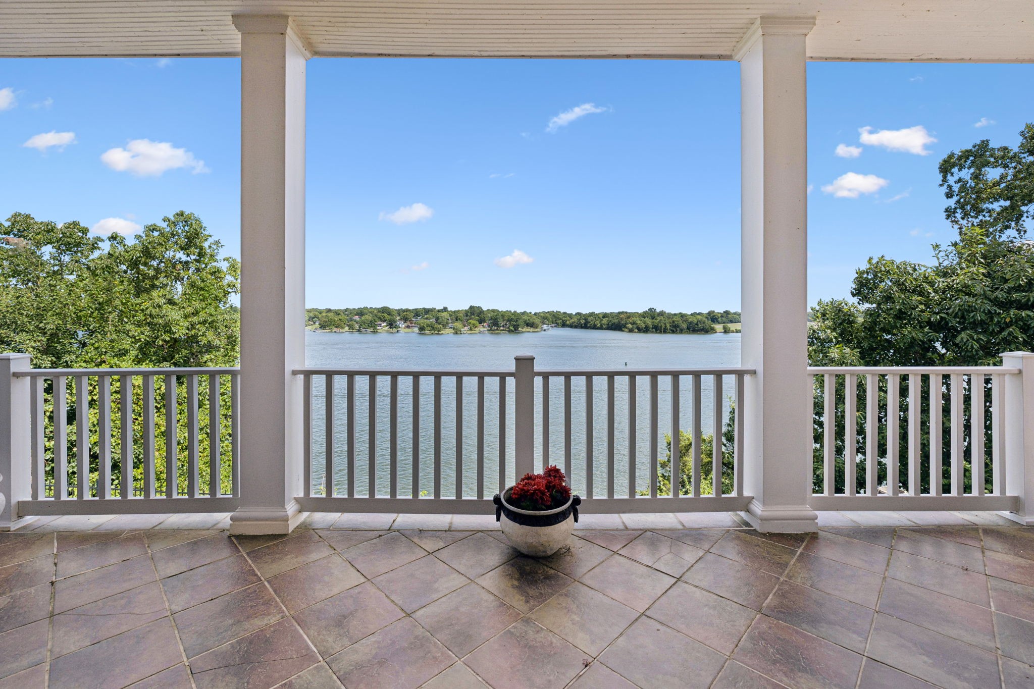 103 Cherry Branch Ln