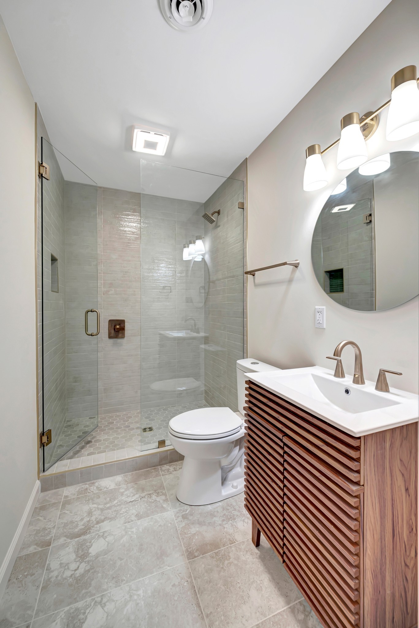 123 Jefferson Dr