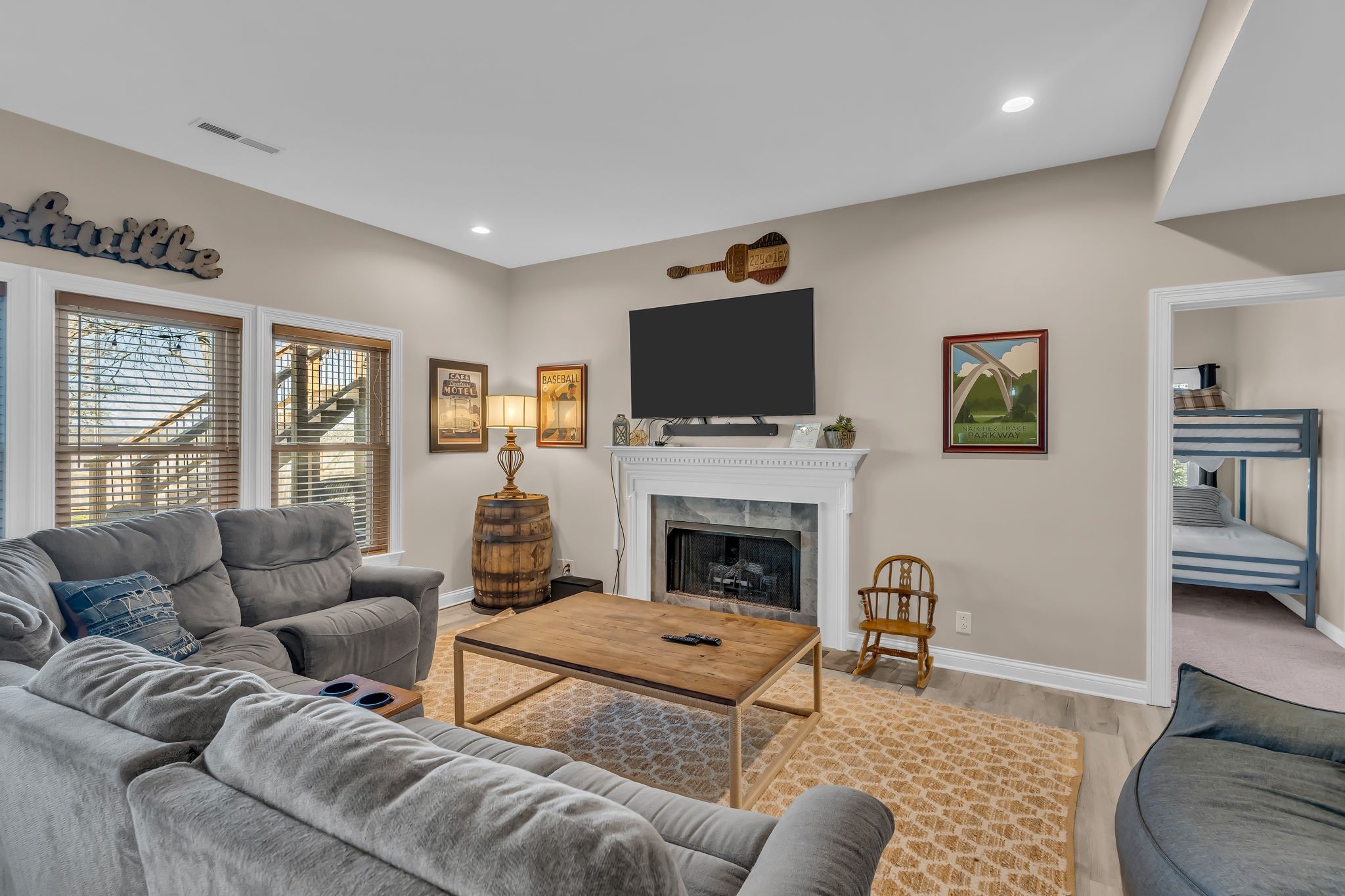 467 Jones Ln