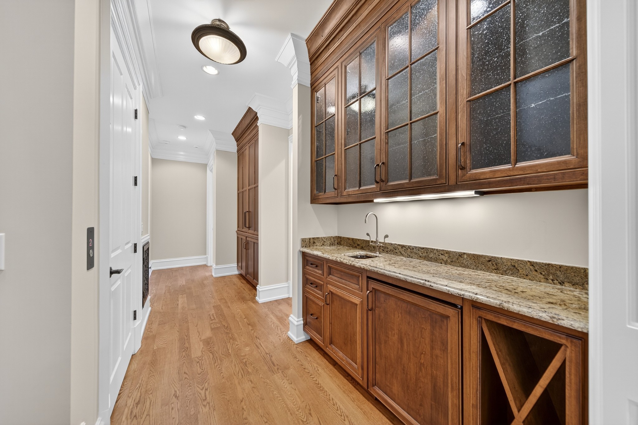 214 Bluegrass Dr