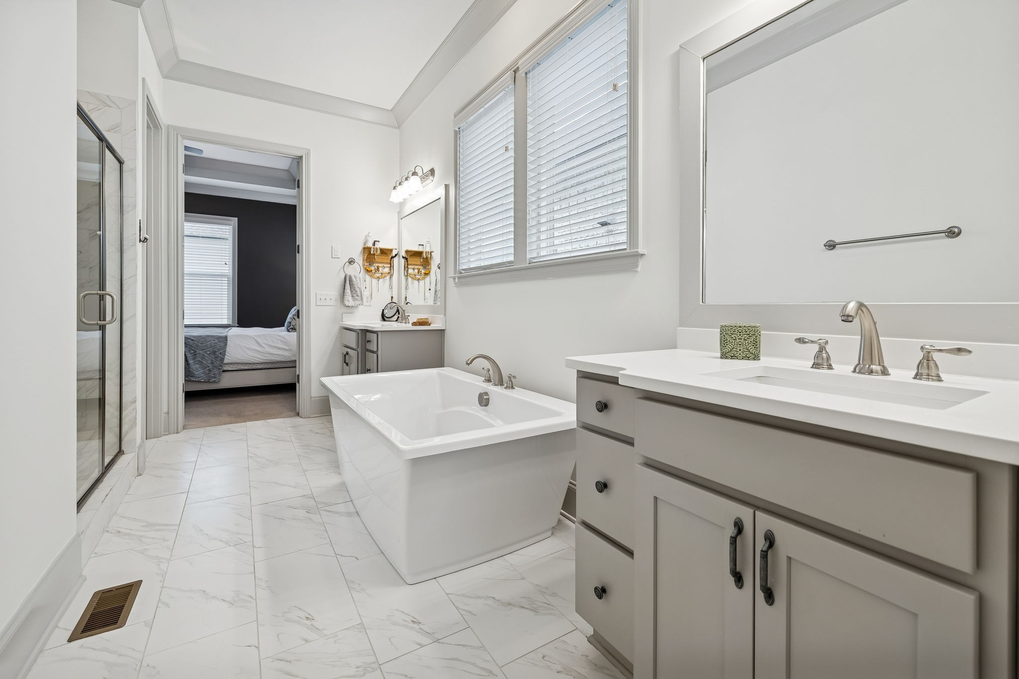 1566 Drakes Creek Rd