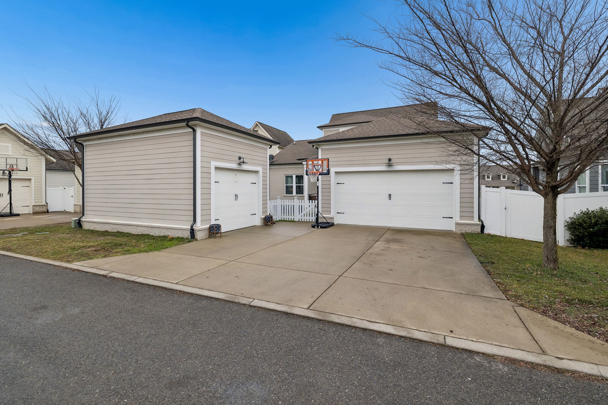 1566 Drakes Creek Rd