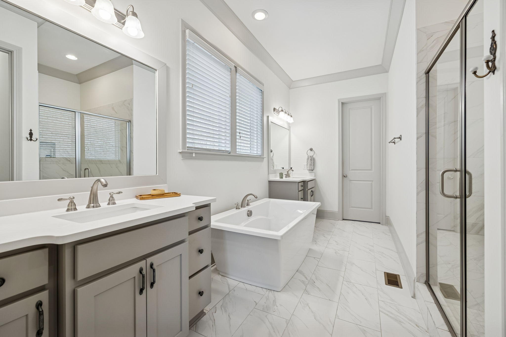 1566 Drakes Creek Rd