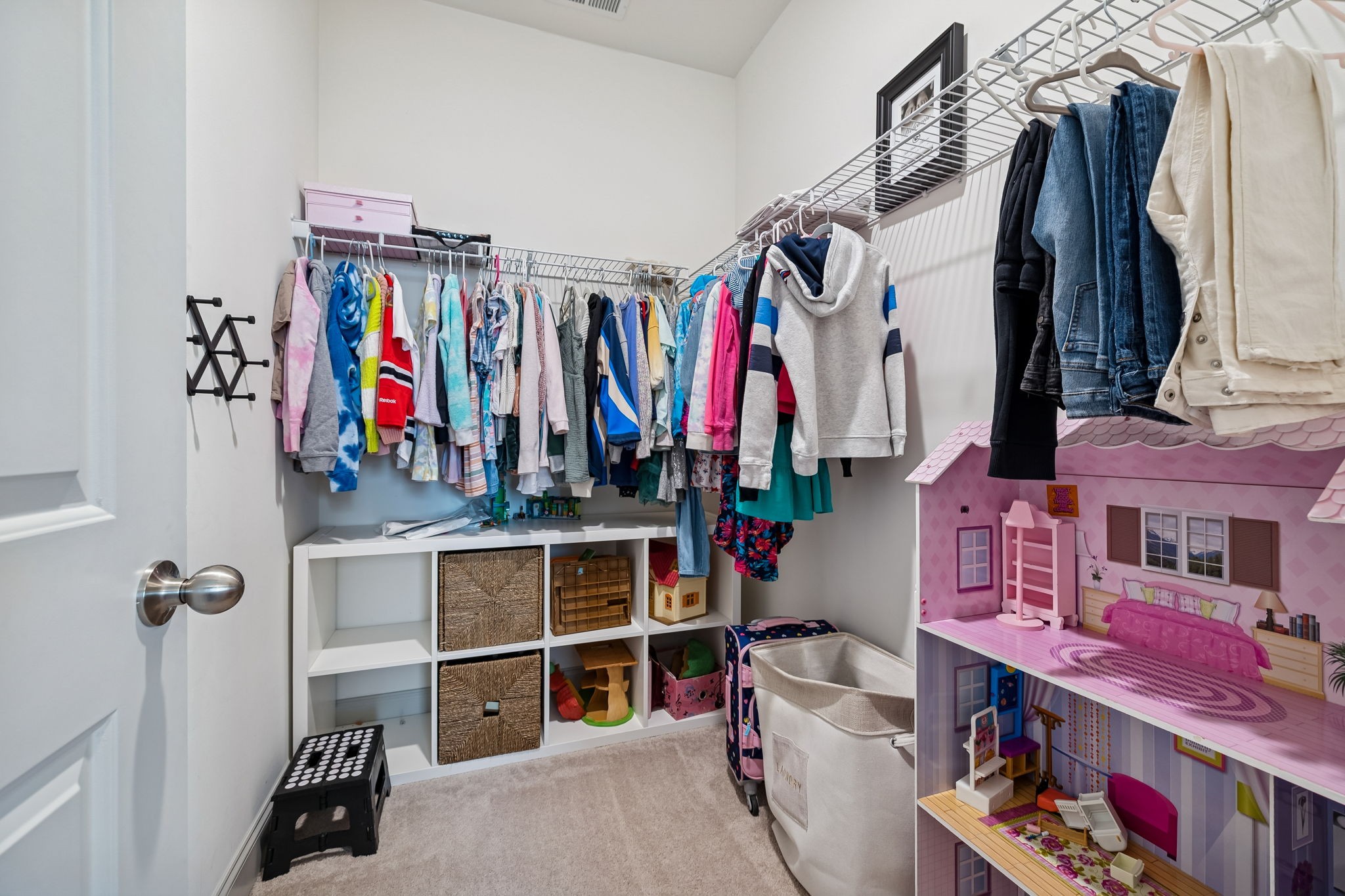 1566 Drakes Creek Rd