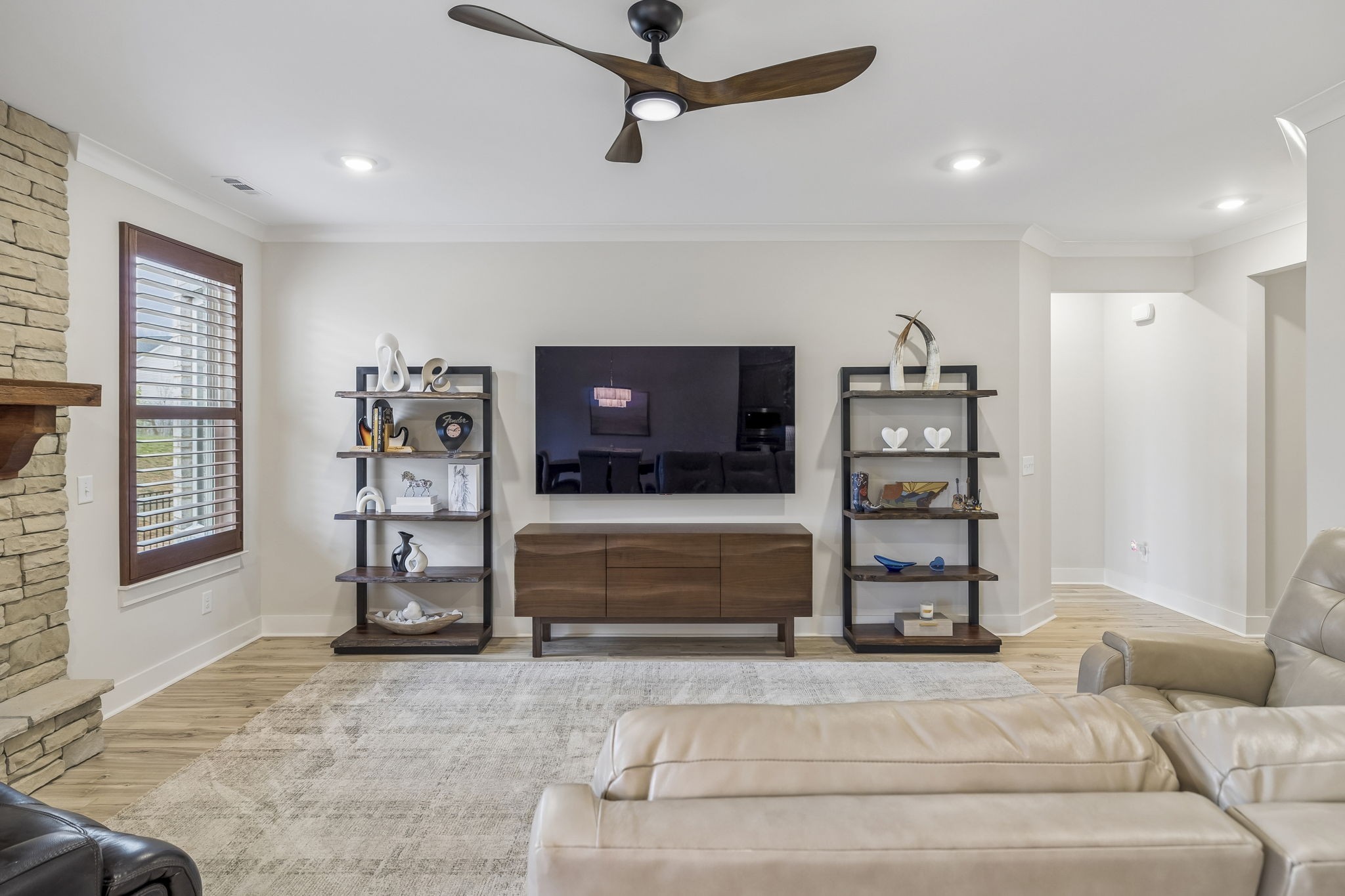 837 Odell Dr