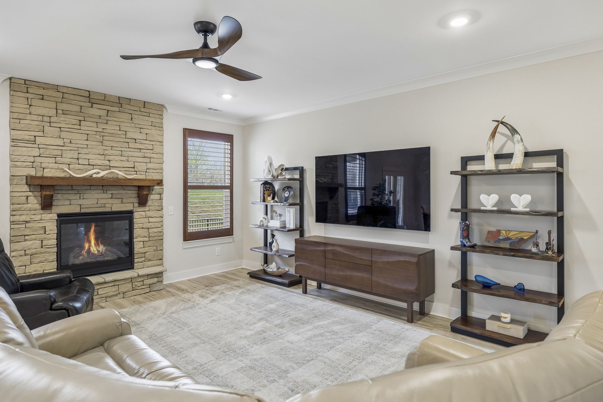 837 Odell Dr