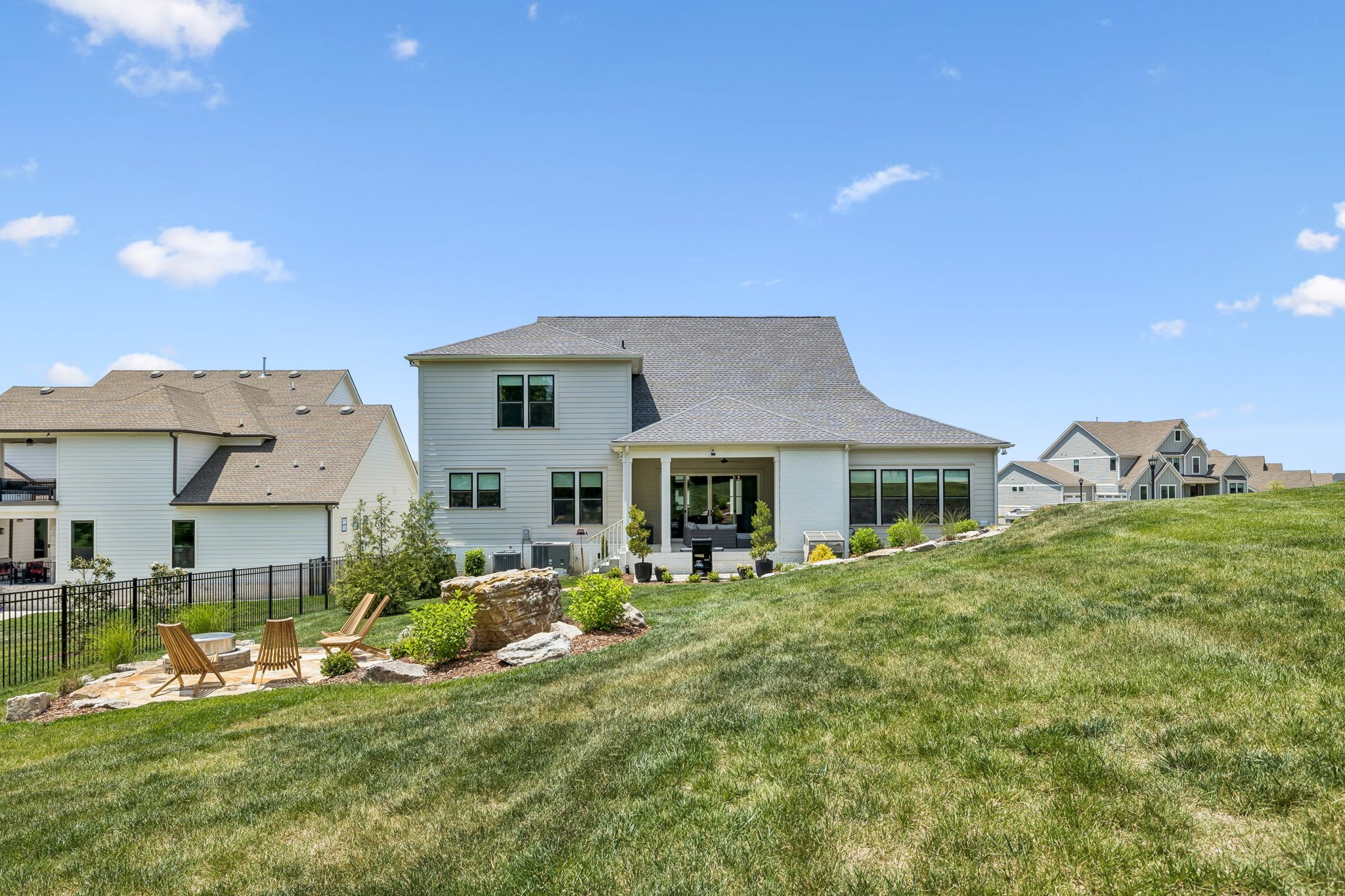 4622 Genevieve Leigh Dr