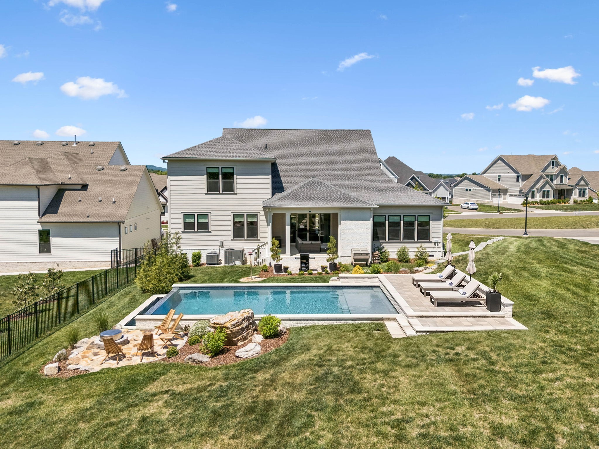 4622 Genevieve Leigh Dr